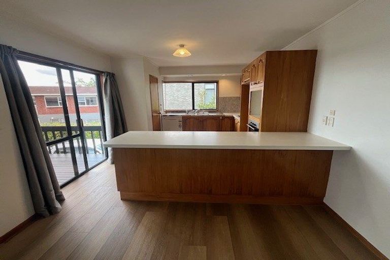 Photo of property in 26b Waller Avenue, Bucklands Beach, Auckland, 2012