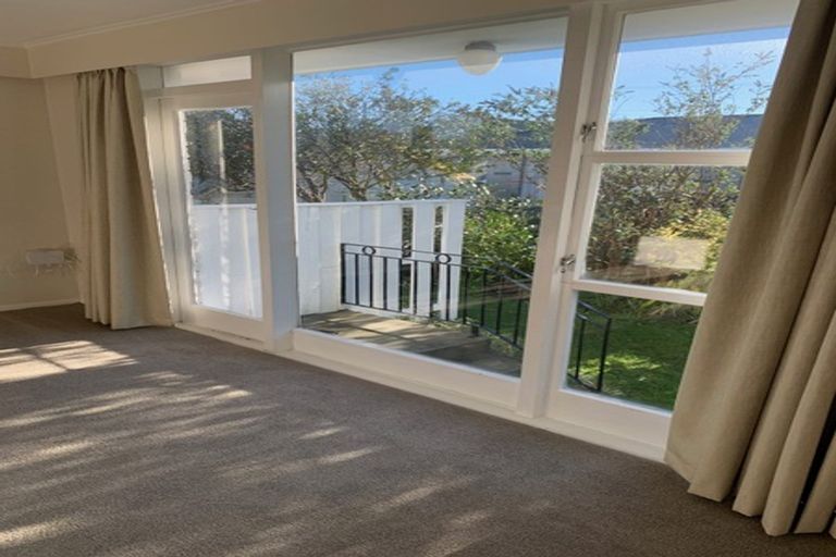 Photo of property in 378 Muritai Road, Eastbourne, Lower Hutt, 5013