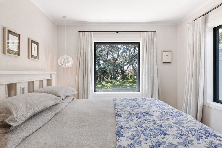 Photo of property in 37 Pohutukawa Drive, Athenree, Katikati, 3177