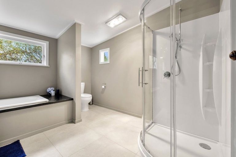 Photo of property in 98a Houchen Road, Raglan, 3295