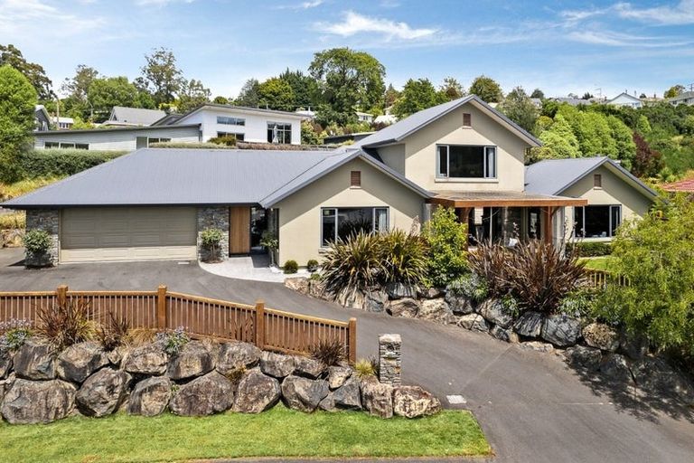 Photo of property in 11 Sretlaw Place, Brockville, Dunedin, 9011