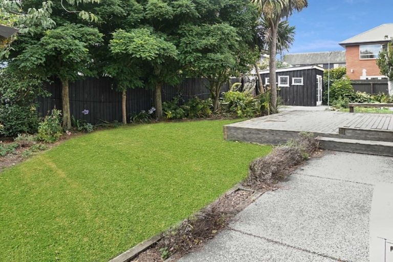 Photo of property in 150 Innes Road, St Albans, Christchurch, 8052