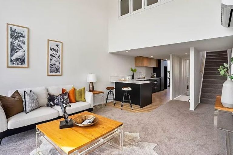 Photo of property in 62 Fort Lincoln Loop, Karaka, Papakura, 2113