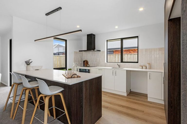 Photo of property in 7 Freeville Place, New Brighton, Christchurch, 8083