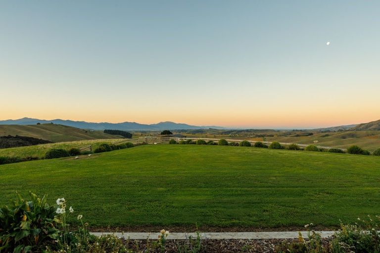 Photo of property in Omaka View, 270 Barracks Road, Hawkesbury, Blenheim, 7272