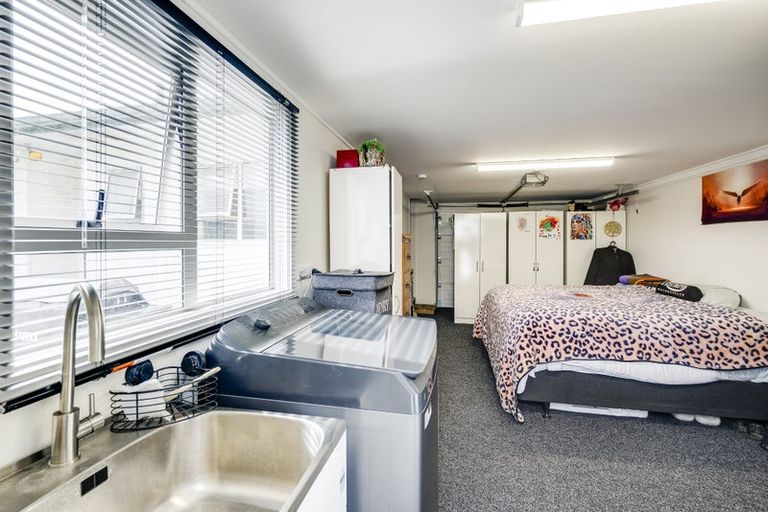 Photo of property in 33a-b Elbourne Street, Taradale, Napier, 4112