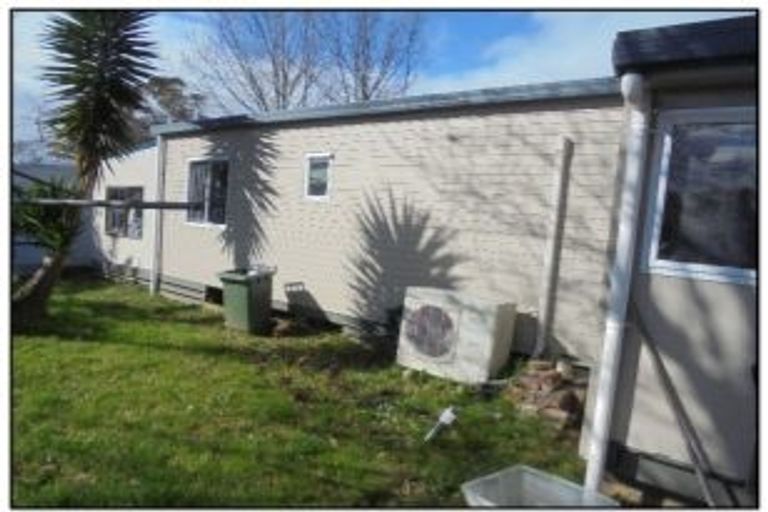 Photo of property in 13a Pershore Place, Mangere, Auckland, 2022