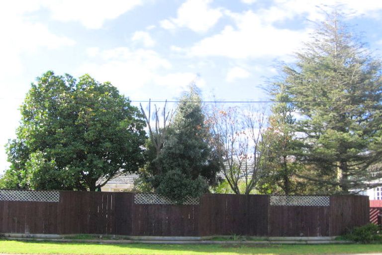 Photo of property in 2/11 Prictor Street, Papakura, 2110