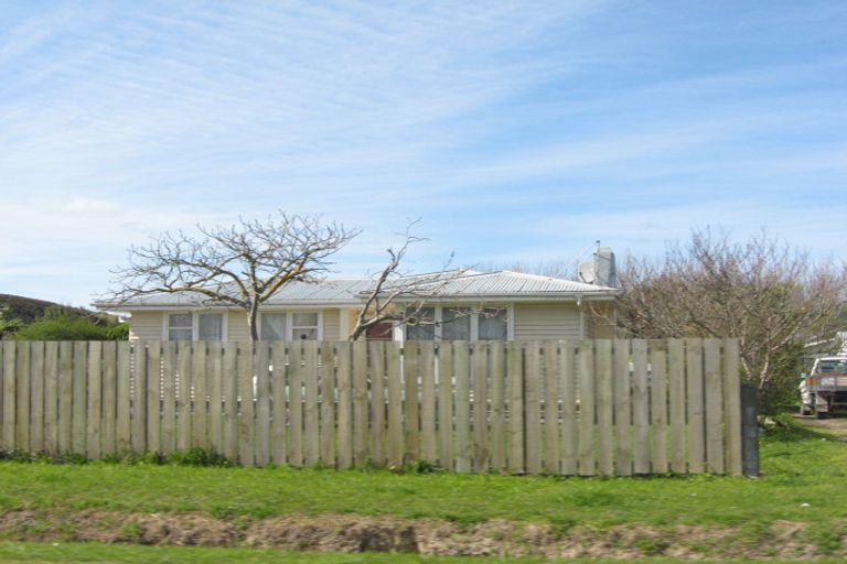 Photo of property in 135 Apatu Street, Wairoa, 4108