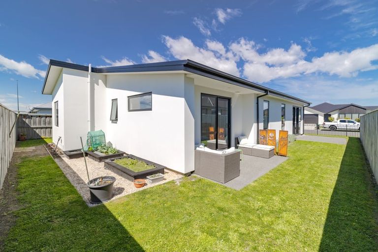 Photo of property in 13 Bollington Avenue, Kaiapoi, 7630