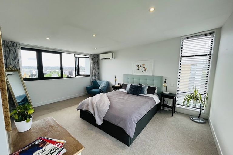 Photo of property in 240 Hobsonville Point Road, Hobsonville, Auckland, 0616