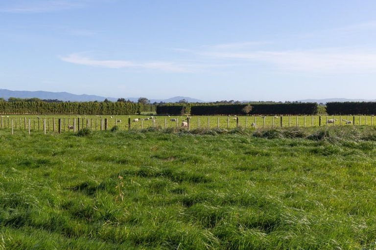 Photo of property in 595 East Taratahi Road, East Taratahi, Carterton, 5887