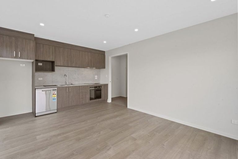 Photo of property in 4 Bill Hammond Drive, Belfast, 8051