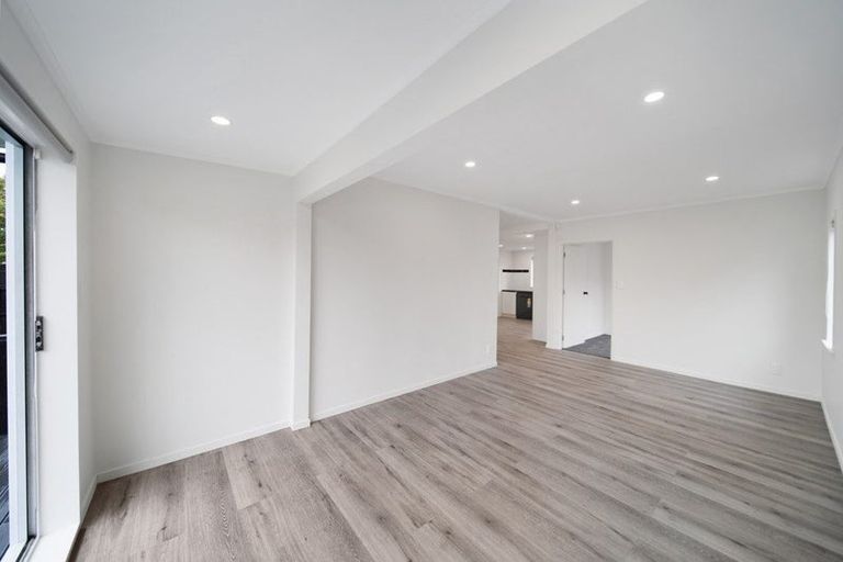 Photo of property in 1/1 Margaret Street, Papakura, 2110