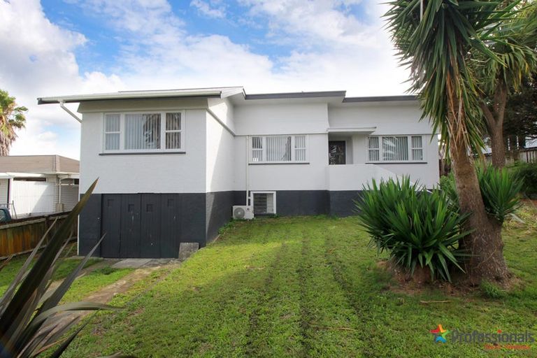 Photo of property in 52 Jellicoe Avenue, Tuakau, 2121