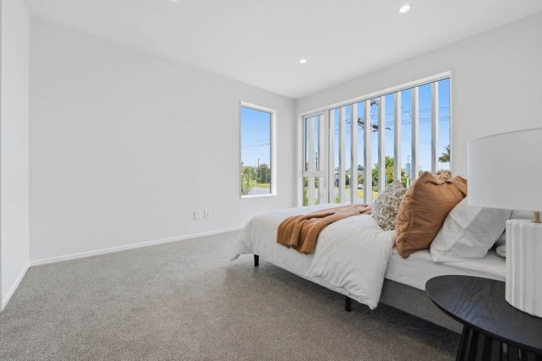 Photo of property in 1/186 Forrest Hill Road, Forrest Hill, Auckland, 0620