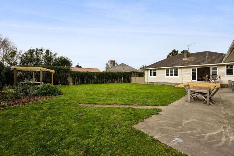 Photo of property in 13 Malone Place, Hawera, 4610