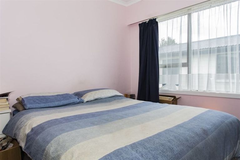 Photo of property in 24 Steele Street, Hornby, Christchurch, 8042