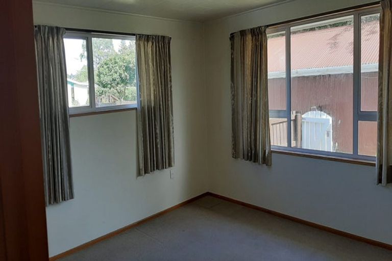 Photo of property in 44 Burnett Street, Oxford, 7430