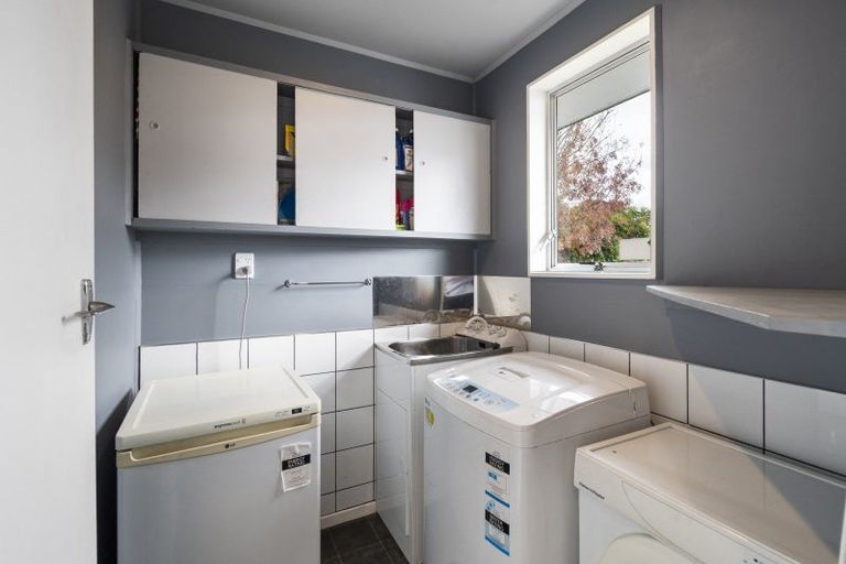 Photo of property in 14 Dampier Avenue, Awapuni, Palmerston North, 4412