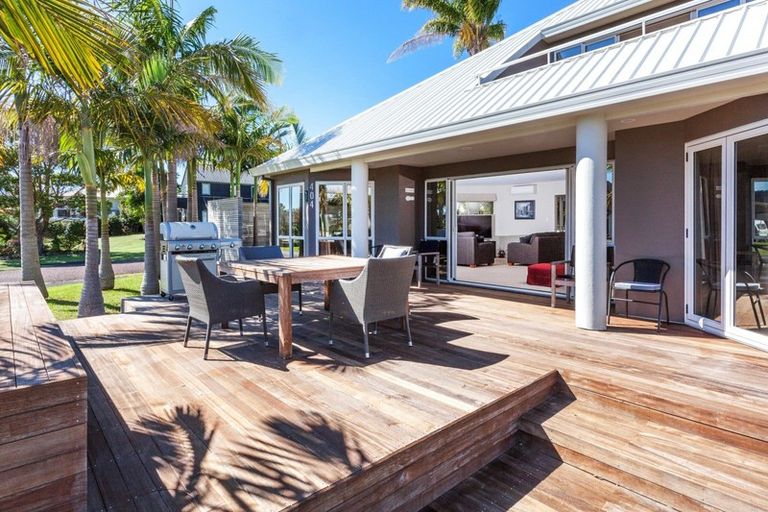 Photo of property in 404 Waterways Parade, Pauanui, Hikuai, 3579