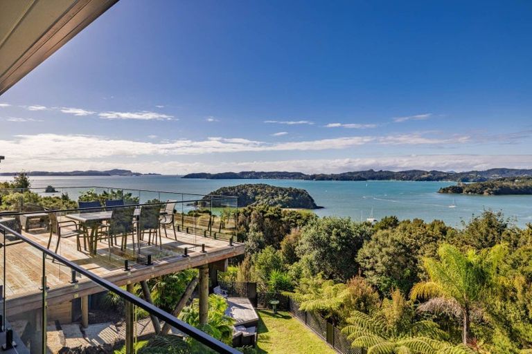 Photo of property in 27 Sullivans Road, Paihia, 0200