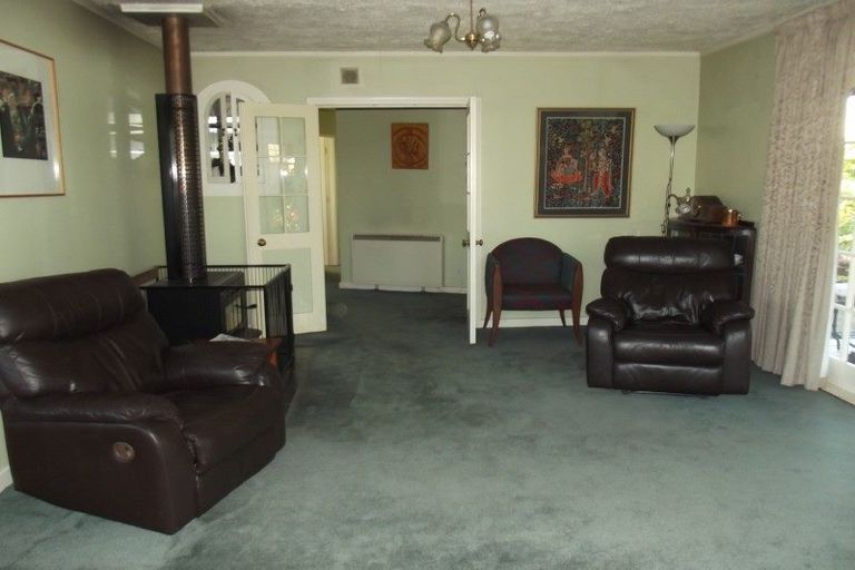 Photo of property in 57 Lyndhurst Street, Westport, 7825