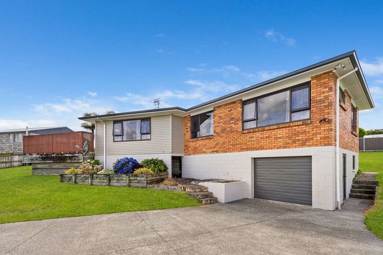 Photo of property in 32a Queen Street, Te Puke, 3119