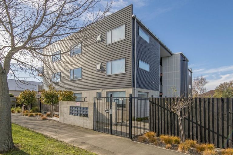 Photo of property in 11/20 Stanmore Road, Phillipstown, Christchurch, 8011