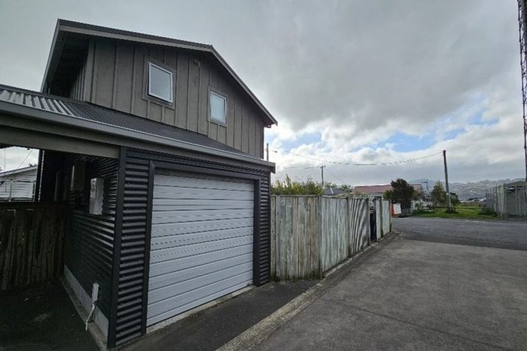 Photo of property in 50 Elizabeth Street, Moera, Lower Hutt, 5010