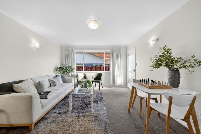 Photo of property in 2/33 Eastling Street, Bishopdale, Christchurch, 8053