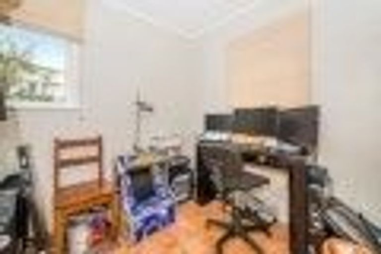 Photo of property in 17 Lysander Crescent, Beach Haven, Auckland, 0626