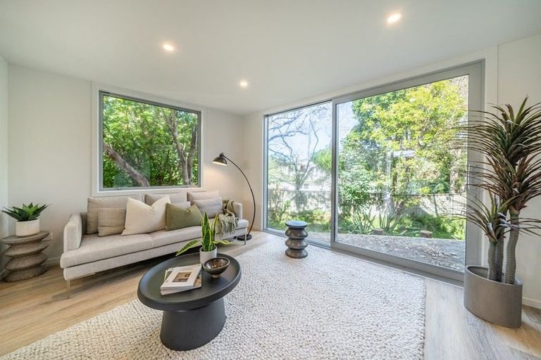 Photo of property in 6/1 Nikau Grove, Woburn, Lower Hutt, 5010