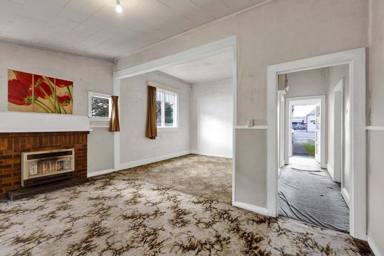 Photo of property in 51a Union Street, Hawera, 4610