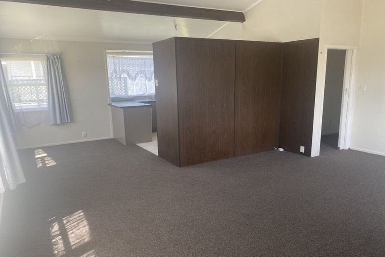 Photo of property in 33 Eddowes Street, Manurewa, Auckland, 2102