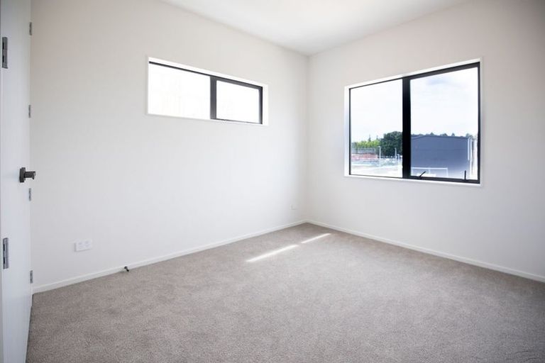Photo of property in 23 Pilot Drive, Hobsonville, Auckland, 0616