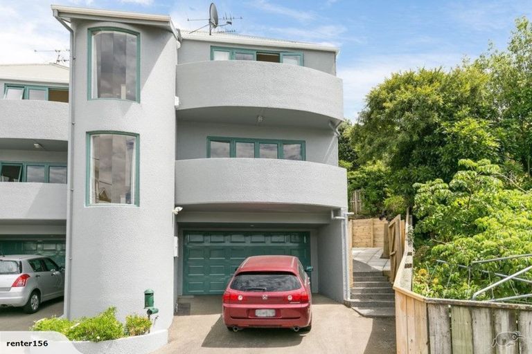 Photo of property in 1 Oak Grove, Mount Cook, Wellington, 6011