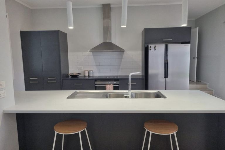 Photo of property in 1/458 Great South Road, Opaheke, Papakura, 2113