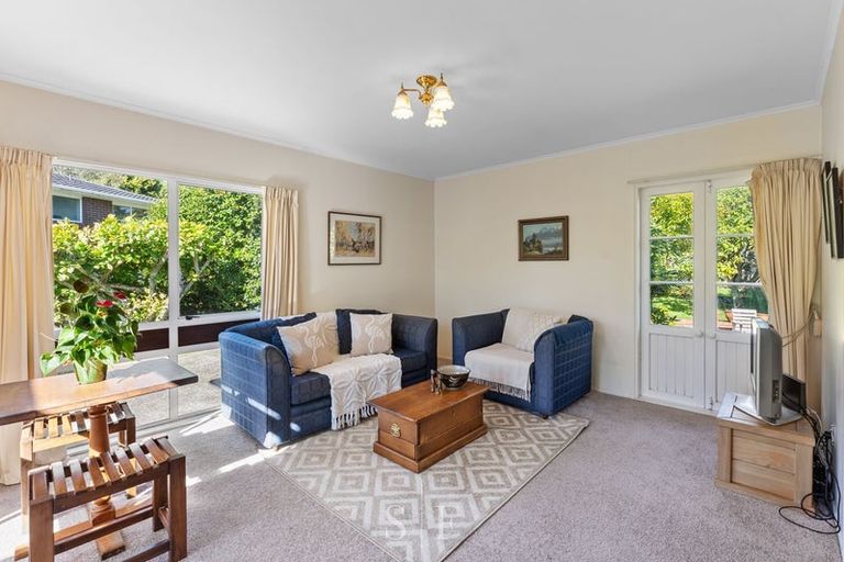 Photo of property in 53 Seddon Street, Waikanae, 5036