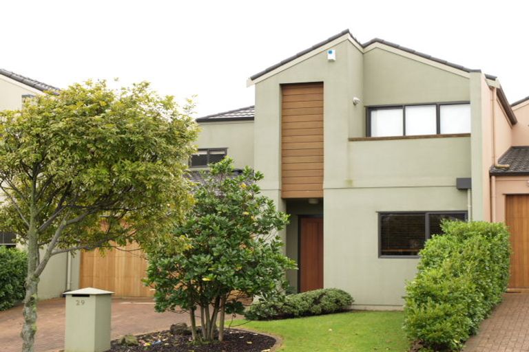 Photo of property in 29 Tiger Drive, Golflands, Auckland, 2013