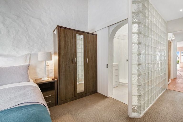 Photo of property in Oceanside Apartments, 27/453 Hibiscus Coast Highway, Orewa, 0931