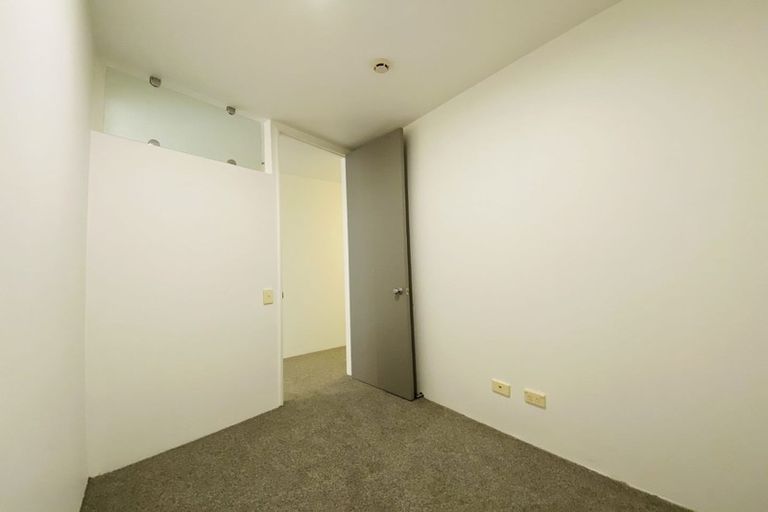 Photo of property in Sirocco Apartments, 608/8u Church Street, Wellington Central, Wellington, 6011