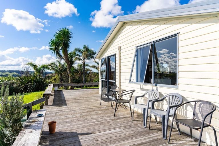 Photo of property in 104 Wearmouth Road, Paparoa, 0571