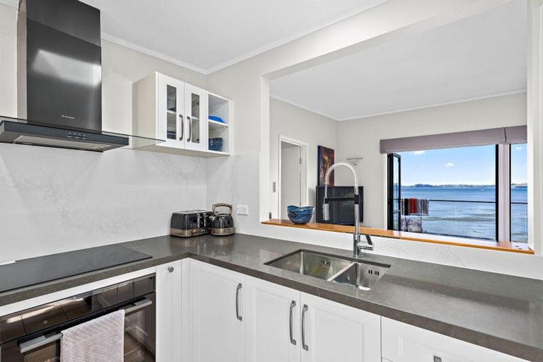 Photo of property in 12 Clinton Road, Tawharanui Peninsula, Warkworth, 0986