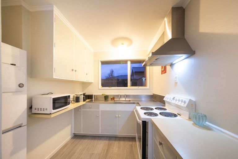 Photo of property in 1/115 Victoria Avenue, Hokowhitu, Palmerston North, 4410