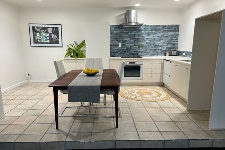 Photo of property in 537 South Titirangi Road, Titirangi, Auckland, 0604