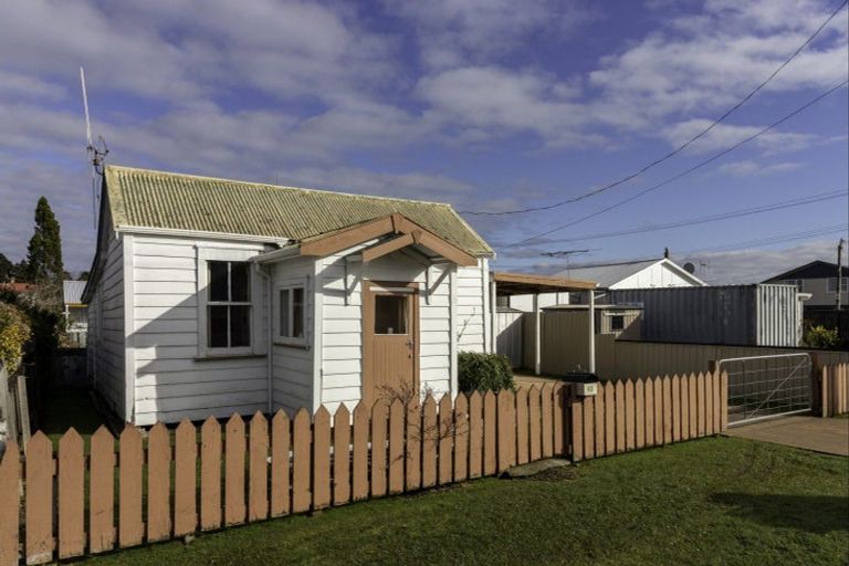 Photo of property in 12 Bradley Street, Paeroa, 3600