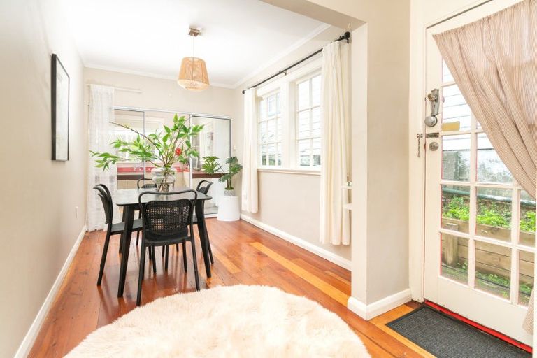 Photo of property in 5 Dawson Street, Berhampore, Wellington, 6023