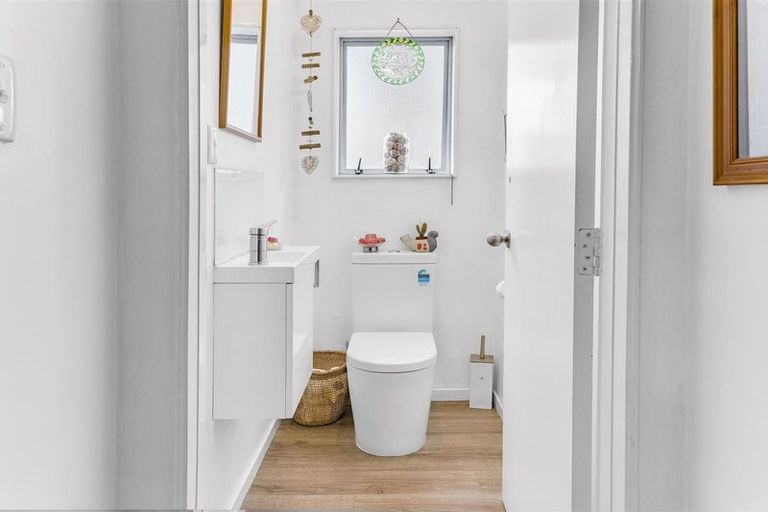 Photo of property in 11 Cape Foulwind Road, Carters Beach, Westport, 7892