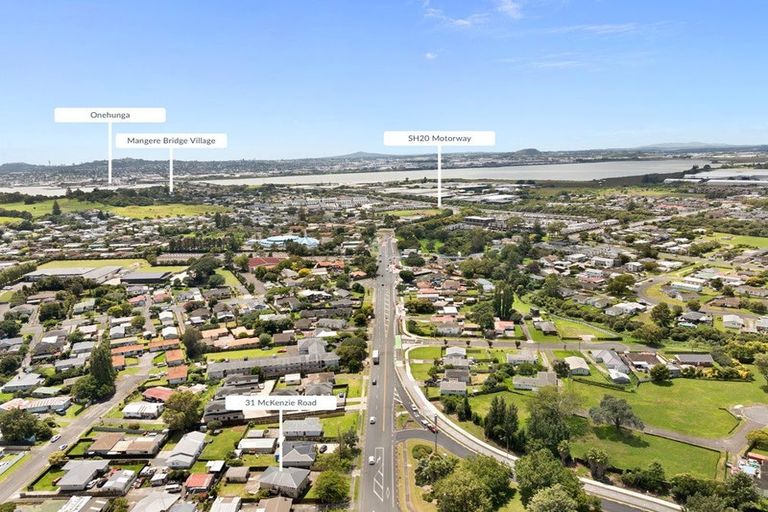 Photo of property in 31 Mckenzie Road, Mangere Bridge, Auckland, 2022